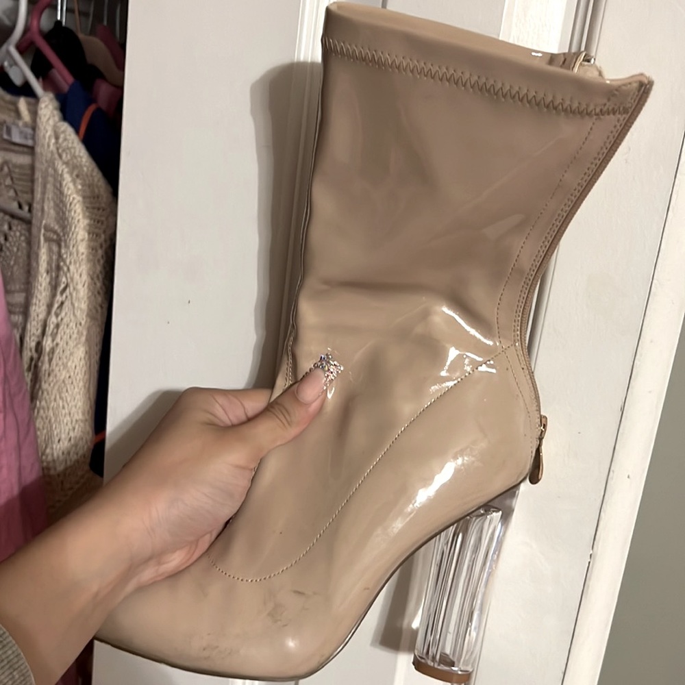 Beige patent ankle boots clear heel